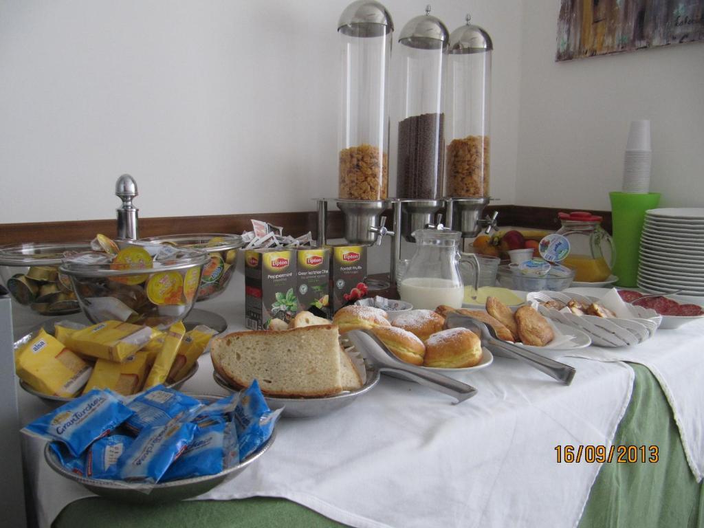Hotel Sirena Senigallia Bagian luar foto